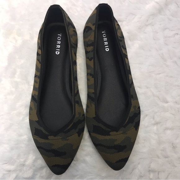 Final Sale Torrid Camo Stretch Knit Flex Outsole Slip on Flat, Women's 10.5 WW - Picture 1 of 6